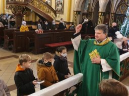 Poświęcenie książeczek dzieciom komunijnym, 30.01.2022